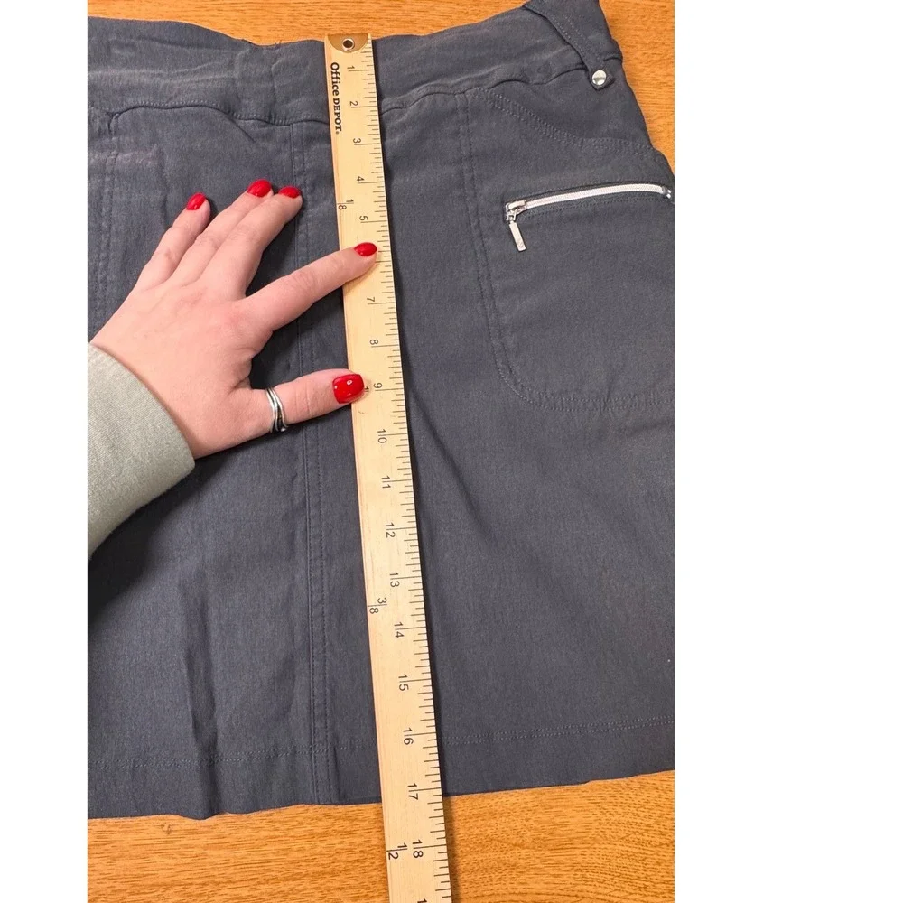 Women's Golf Skort Size 12‎ Gray Athletic Zipper Pockets GG Blue